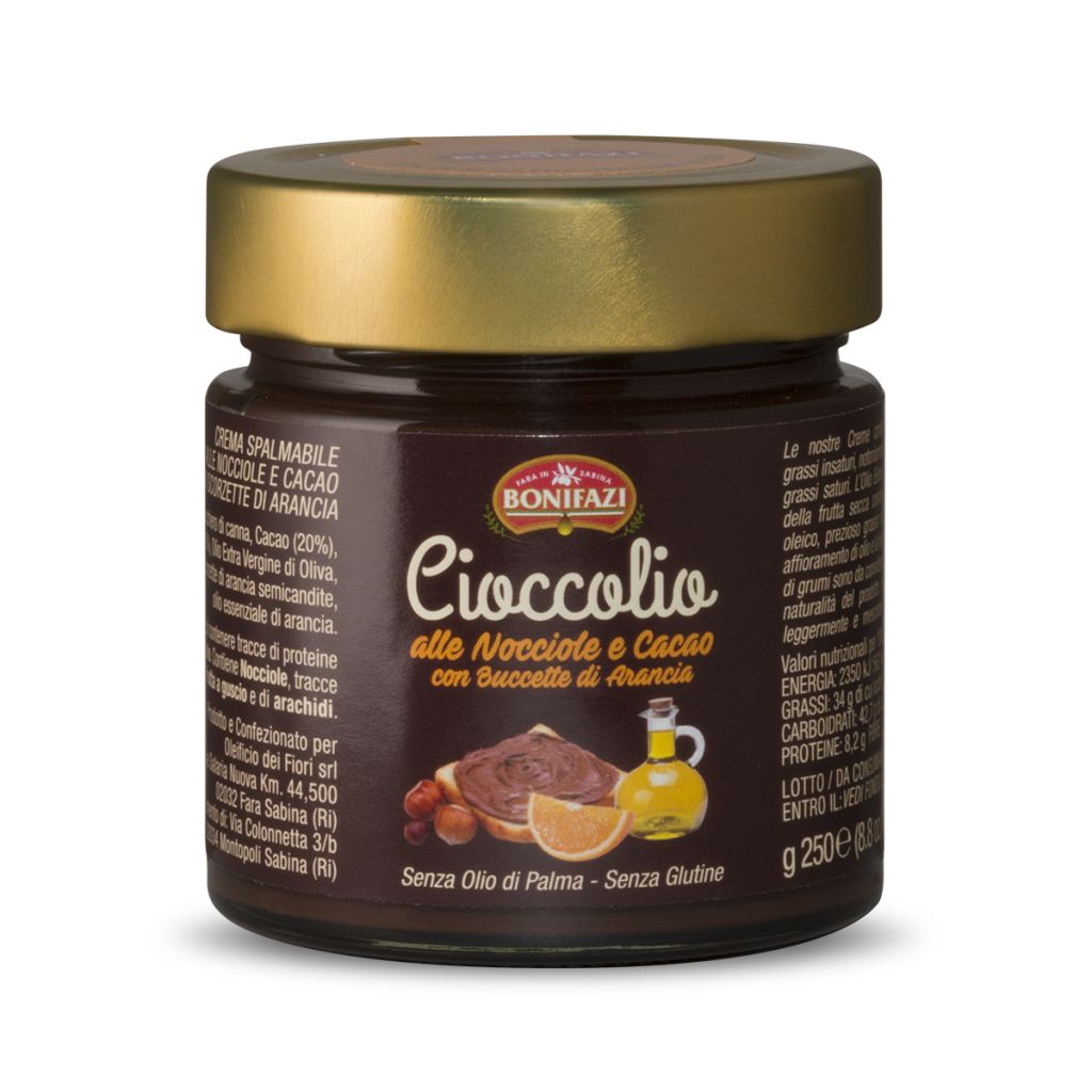 cioccolio-alle-nocciole-e-cacao-con-buccette-di-arancia